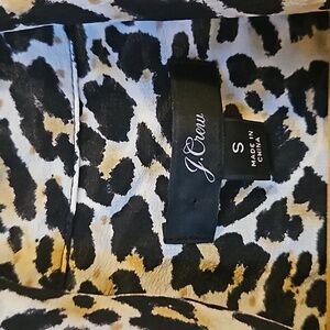 J Crew  100% Silk 🐆 Leopard 👚 Blouse